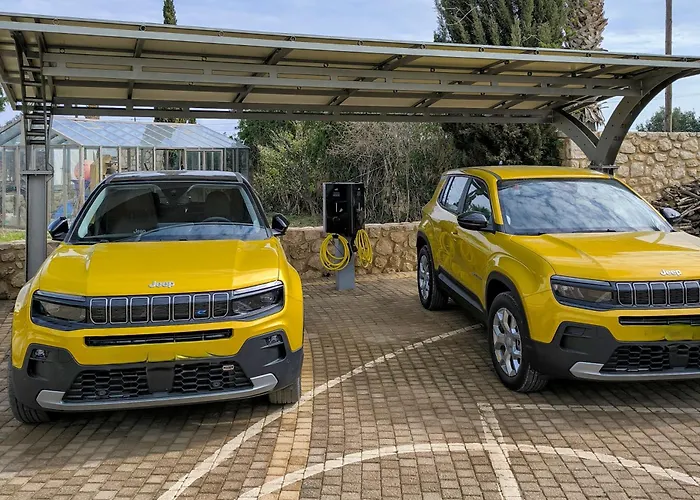 Azzuro With Private Pool By Estia